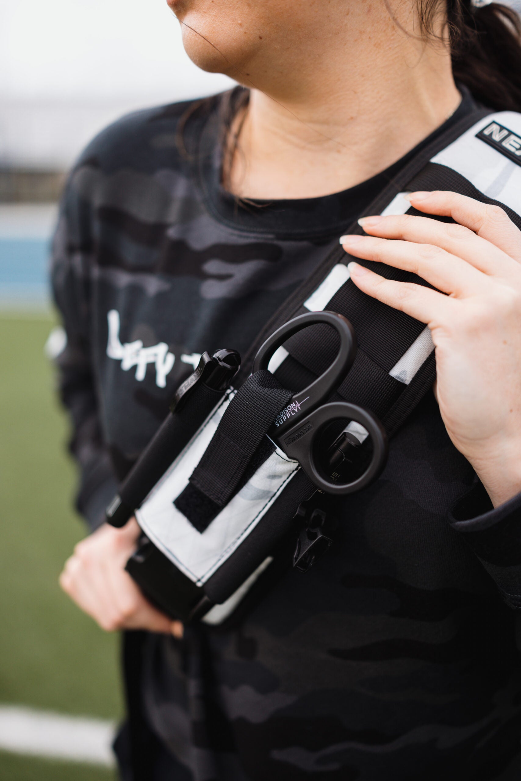 USP-Universal Scissor Pouch