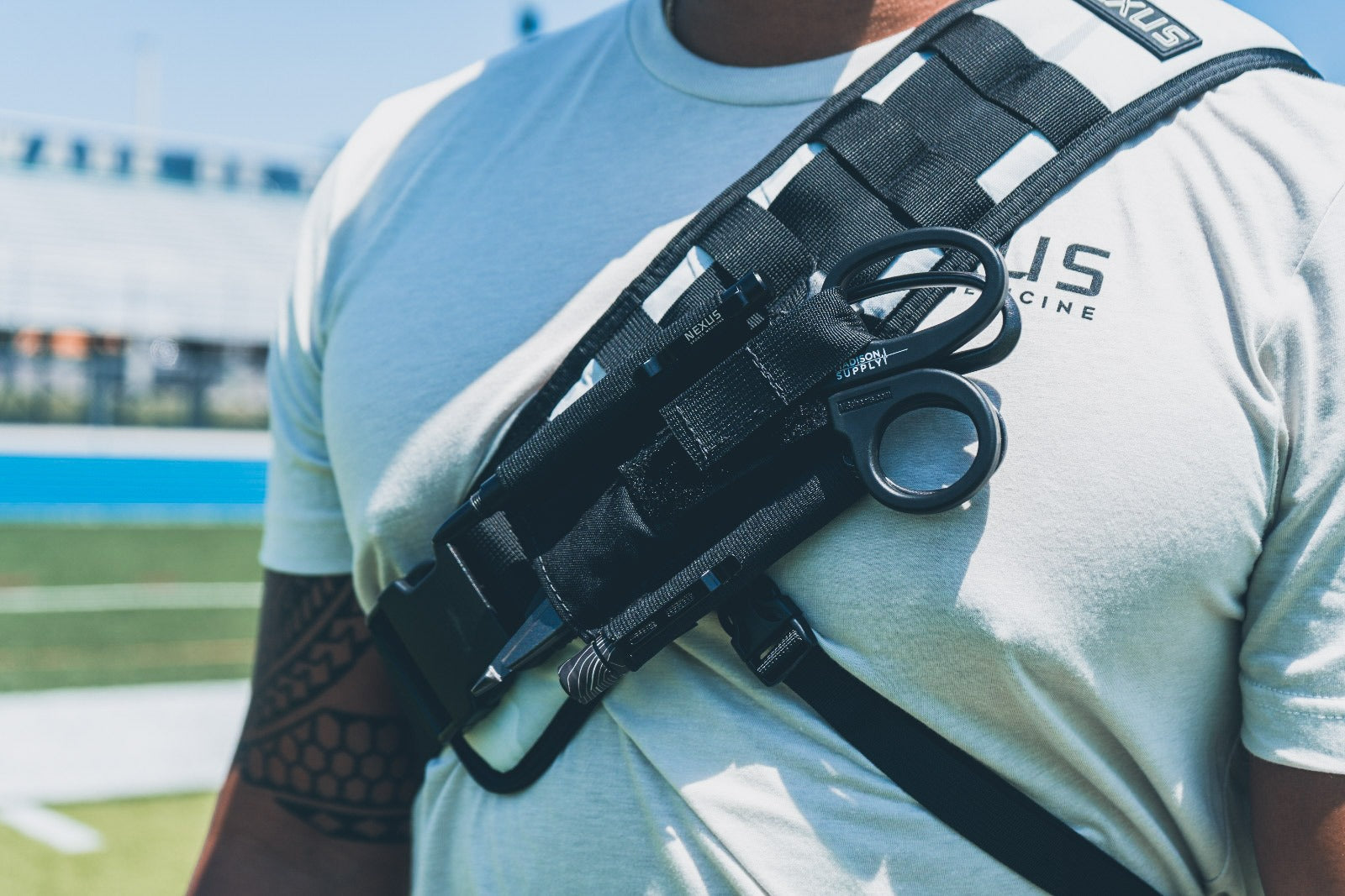Image of USP-Universal Scissor Pouch